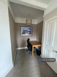 1 bedroom flat to rent, Robertson Avenue, Edinburgh, EH11