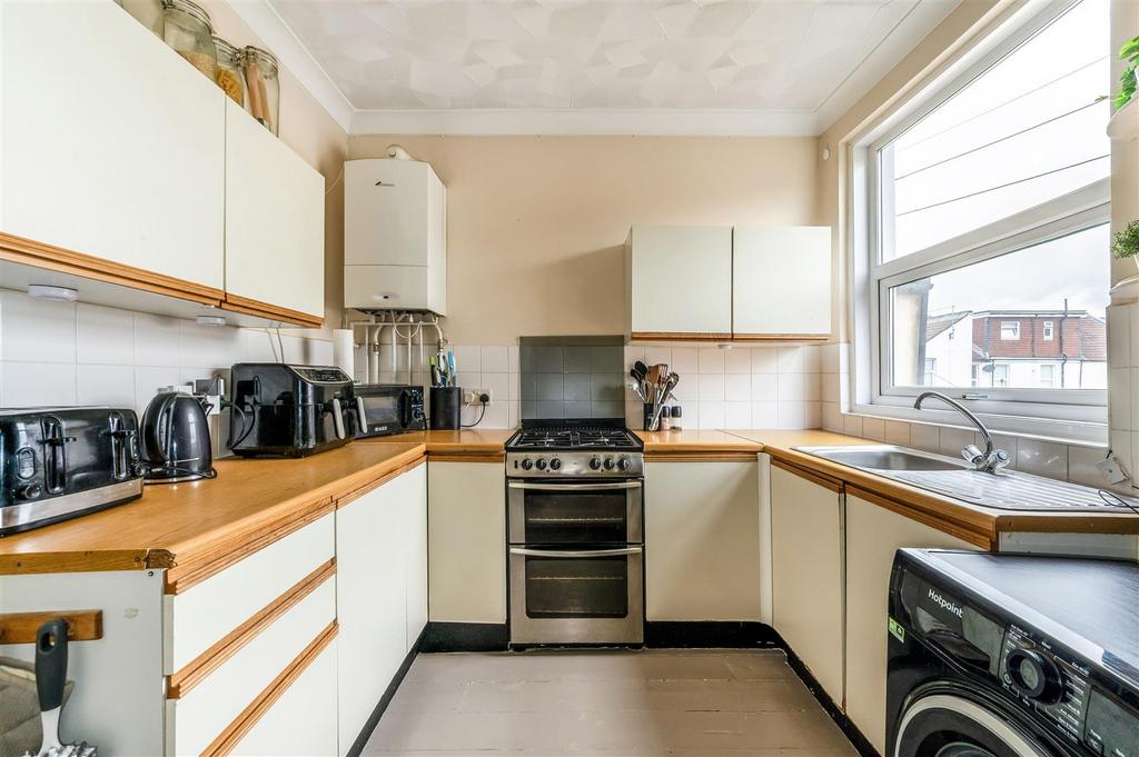 Kitchen.jpg