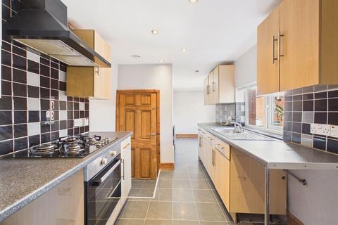 2 bedroom flat to rent, Harold Street, Jarrow, NE32