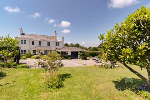 4 bedroom detached house for sale, Furzehatt Road, Plymouth PL9