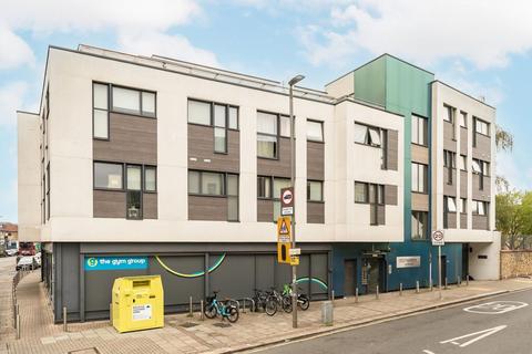 Garratt Lane, London SW17