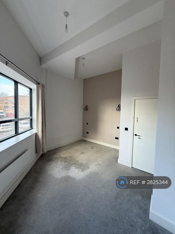Unfurnished 2nd Bed