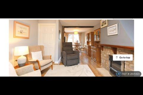 undefined, Highgate Court, Broadway, WR12