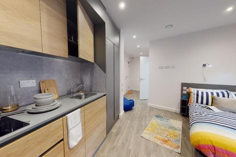 Studio to rent, Gold Skyline Studio at Great Court, 78 Rolls Road SE1