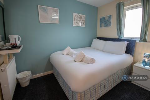 1 bedroom in a house share to rent, Townhead, Irvine, KA12