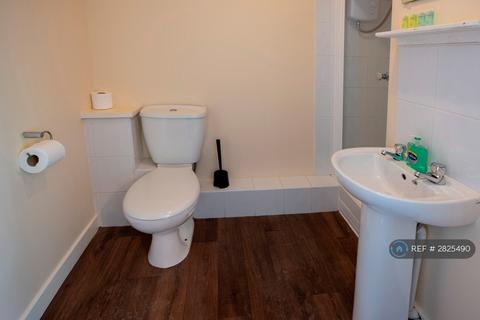 1 bedroom in a house share to rent, Townhead, Irvine, KA12