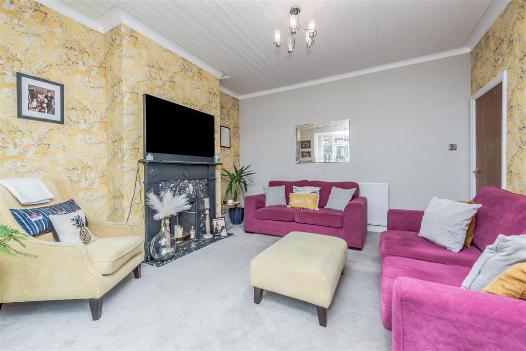 Living Room: