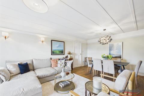3 bedroom flat for sale, West Hill, Harrow