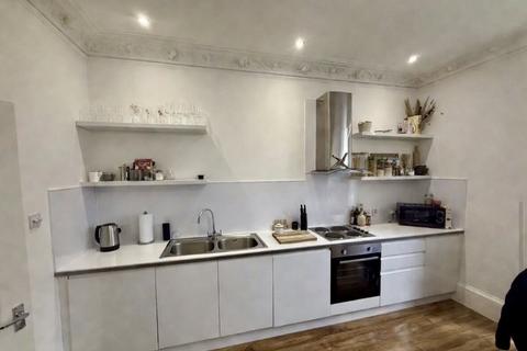 undefined, Union Place, Dundee,