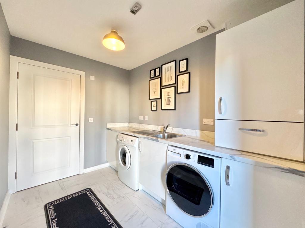 James Mc Kechnie Avenue utility room