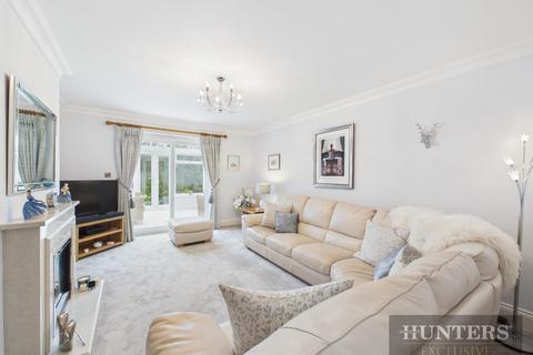 3 bedroom detached bungalow for sale, Brigg Road, Filey