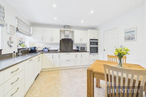 3 bedroom detached bungalow for sale, Brigg Road, Filey