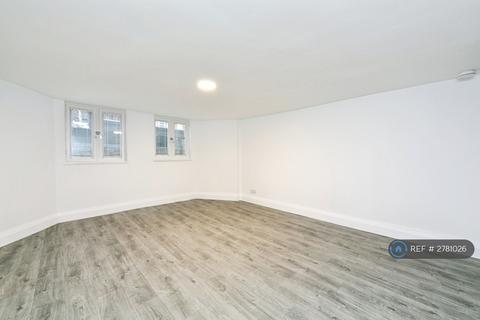 3 bedroom flat to rent, Marmion Road, Liverpool, L17
