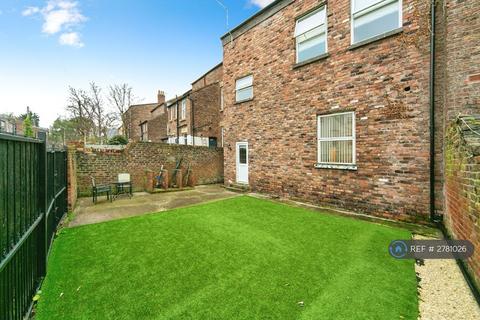 3 bedroom flat to rent, Marmion Road, Liverpool, L17