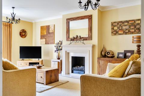 5 bedroom detached house for sale, Barrow Close, Billingshurst, RH14