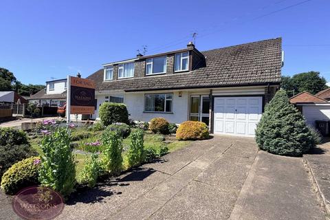 3 bedroom semi-detached house for sale, Nightingale Close, Nuthall, Nottingham, NG16