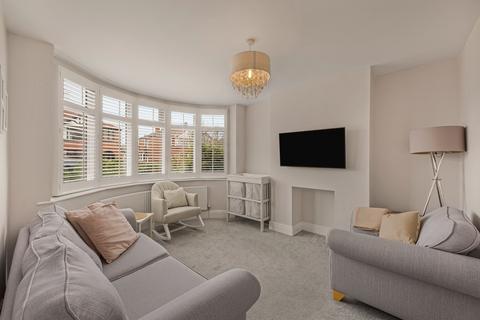 3 bedroom semi-detached house for sale, Marford Crescent, Sale