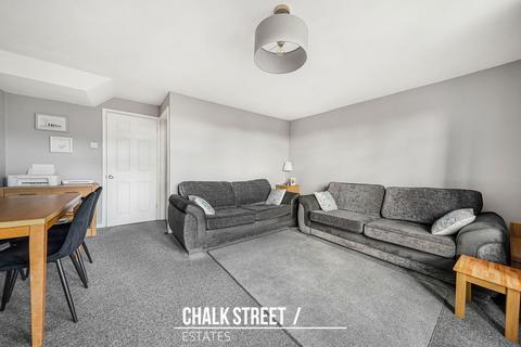 undefined, Victor Close, Hornchurch, RM12
