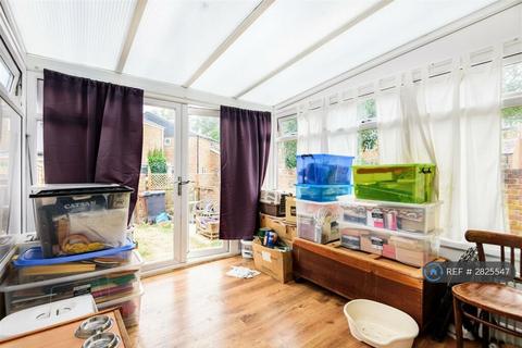 undefined, Venice Court, Andover, SP10