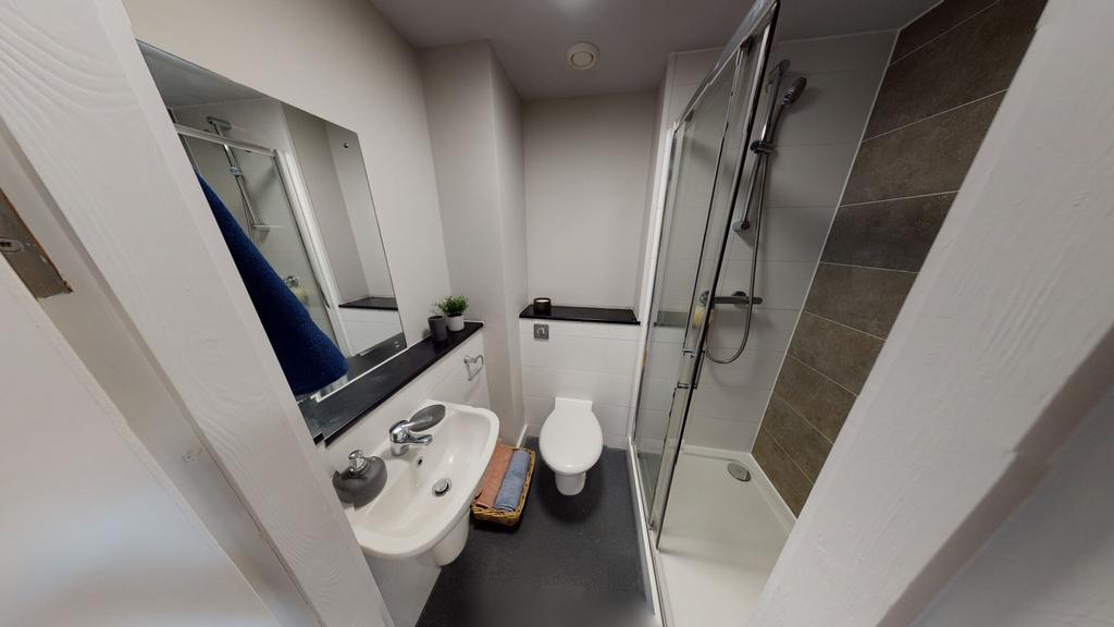 Apartment in Liverpool, Toxteth - View 4