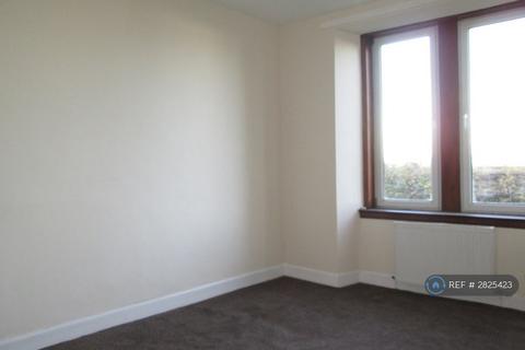 2 bedroom flat to rent, Highholm Street, Port Glasgow, PA14