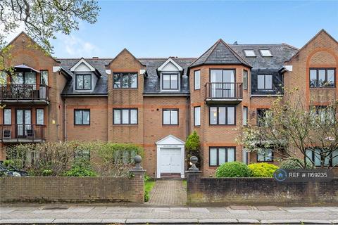 The Ridgeway, Enfield, EN2