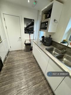 1 bedroom in a house share to rent, Broadway, Sheerness, ME12