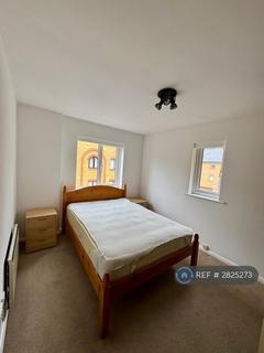 2 bedroom flat to rent, Kennet St, London, E1W