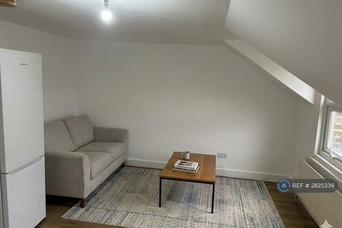 undefined, Southampton Way, London, SE5