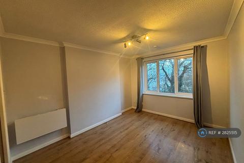 1 bedroom flat to rent, Wright Close, Plymouth, PL1