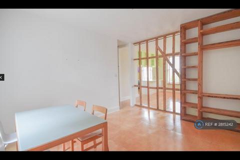 undefined, Benthal Road, London, N16