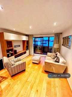 2 bedroom flat to rent, Wapping High Street, London, E1W