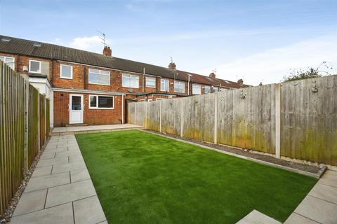 undefined, Eastfield Road, Hull