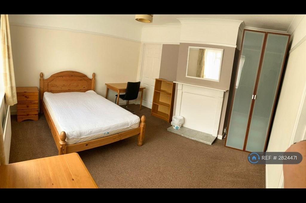 Ground Floor Double Bedroom