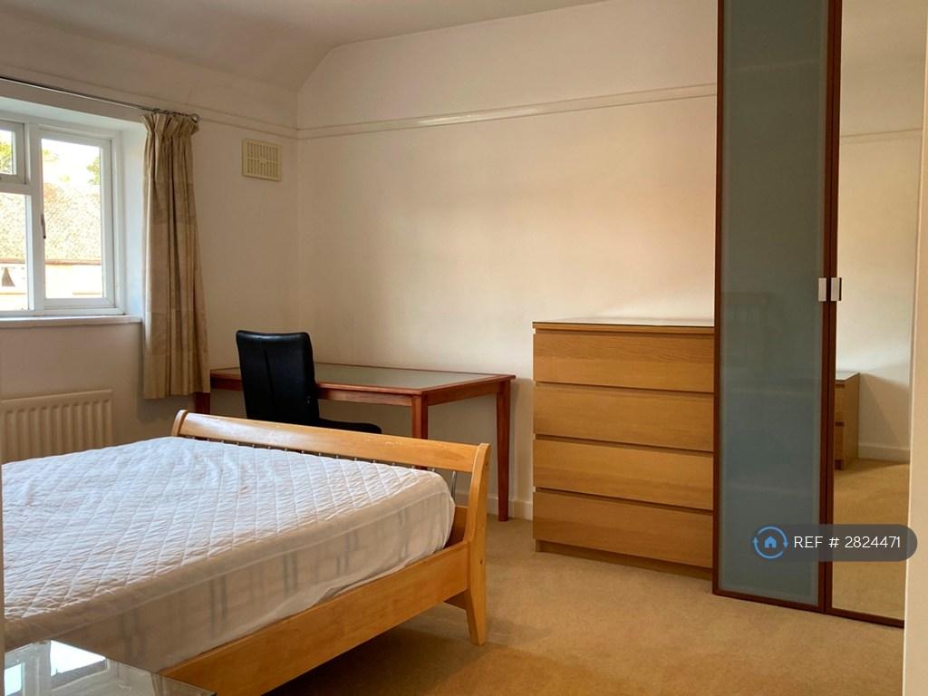 First Floor Front Double Bedroom