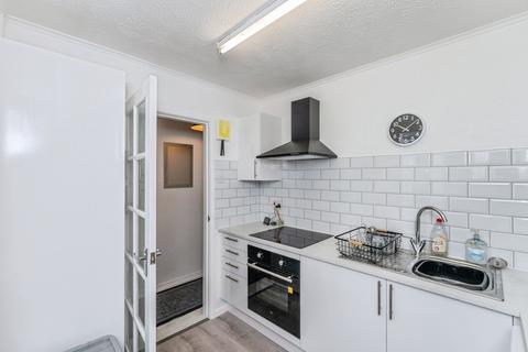 undefined, Heathfields Close, Chester, Cheshire, CH2