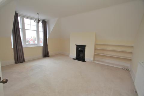 3 bedroom apartment for sale, Milnthorpe Road, Eastbourne BN20