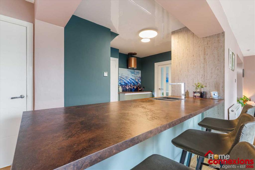 Kitchen (1)