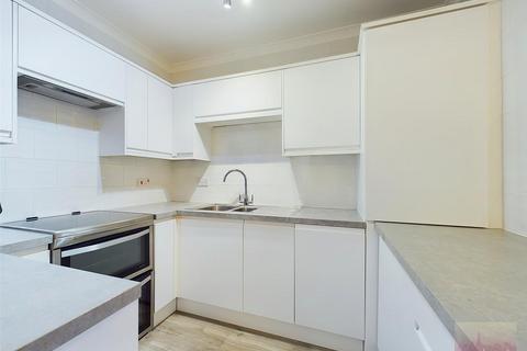 1 bedroom flat to rent, Moat Lodge, London Road, Harrow on the Hill