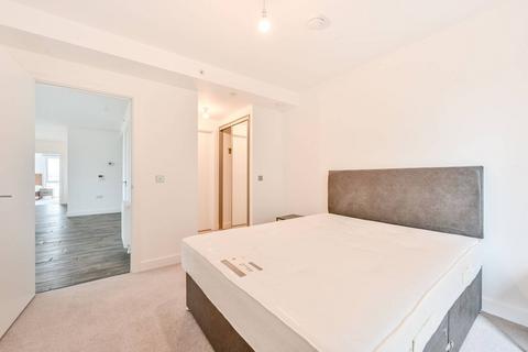 3 bedroom flat to rent, Adlay Apartments, Millet Place, Silvertown, London, E16
