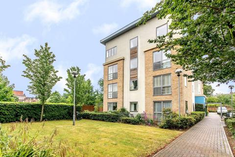1 bedroom flat to rent, Walm Lane. NW2, Willesden Green, London, NW2