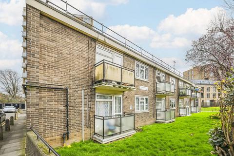 1 bedroom flat for sale, Green Lanes, Newington Green, N4, Newington Green, London, N16