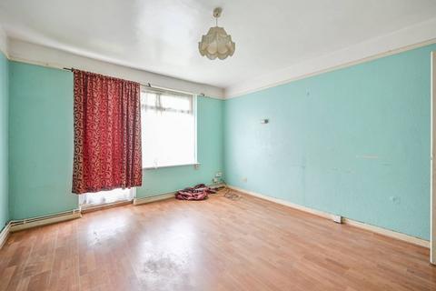 1 bedroom flat for sale, Green Lanes, Newington Green, N4, Newington Green, London, N16