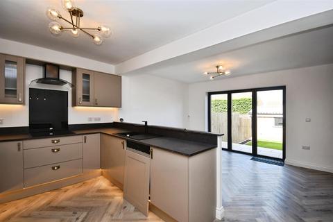 undefined, Kingston Road, Willerby, Hull