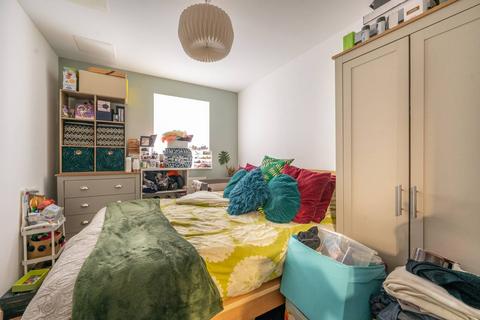 undefined, Hawker Place, Walthamstow, London, E17