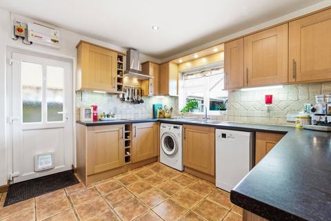 3 bedroom bungalow for sale, Claydon, Oxfordshire OX17