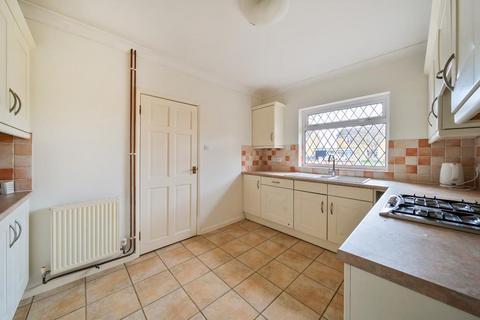 3 bedroom bungalow for sale, Almond Road,  Bicester,  Oxfordshire,  OX26