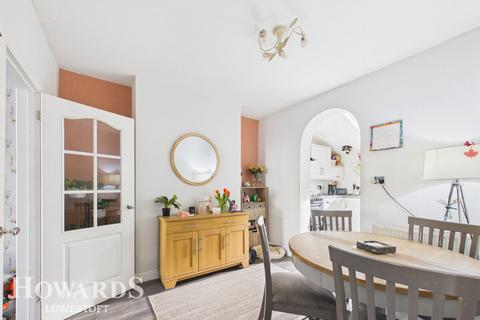 3 bedroom terraced house for sale, Stevens Street, Lowestoft