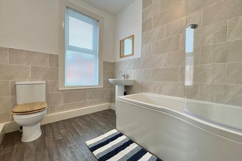 undefined, Bankfield Terrace, Leeds, West Yorkshire, LS4