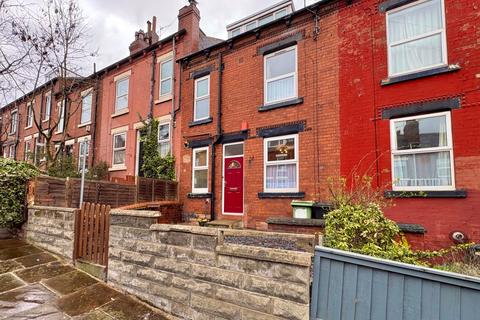2 bedroom terraced house to rent, Bankfield Terrace, Leeds, West Yorkshire, LS4